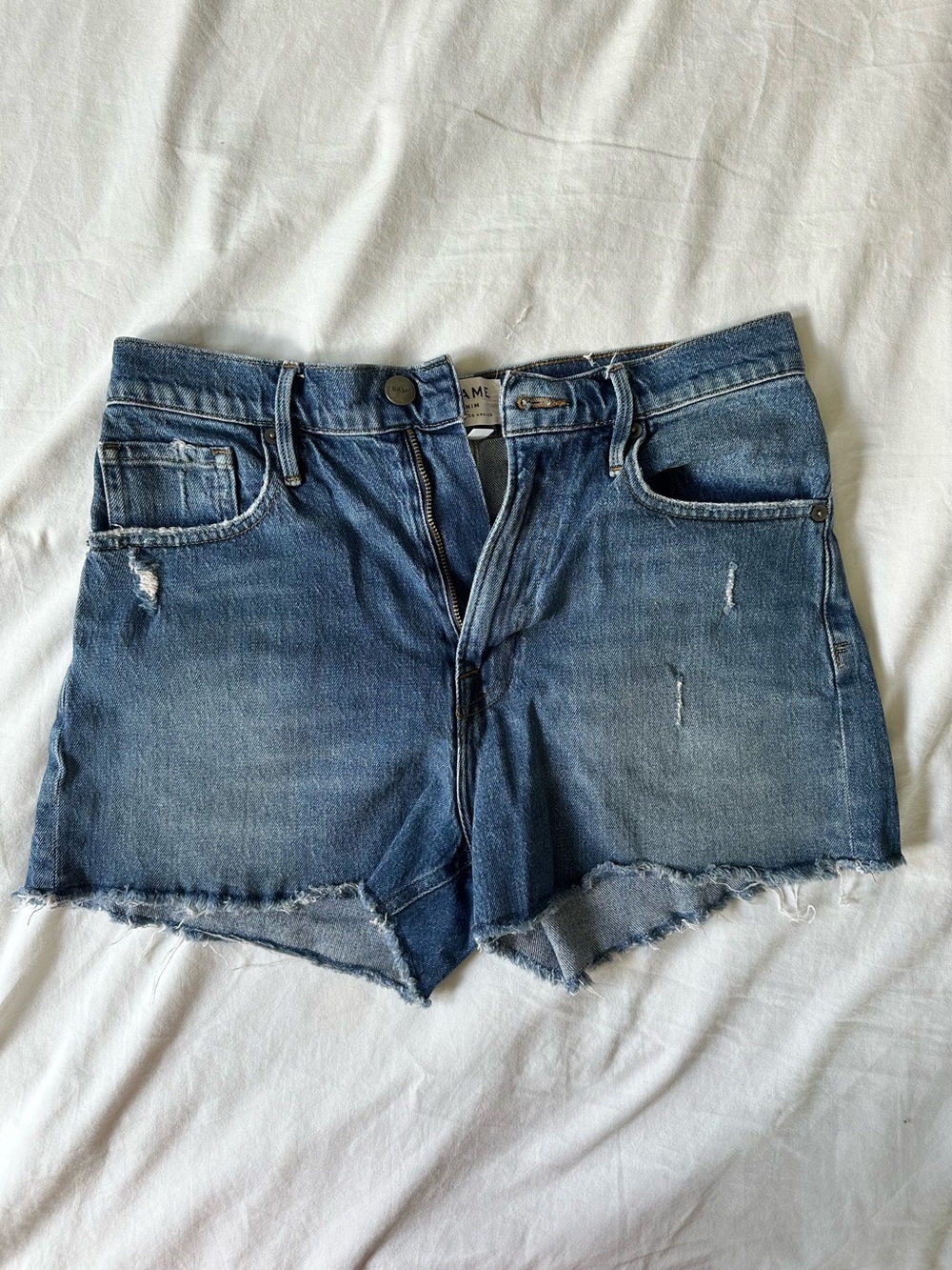 FRAME Denim Le Vintage Shorts